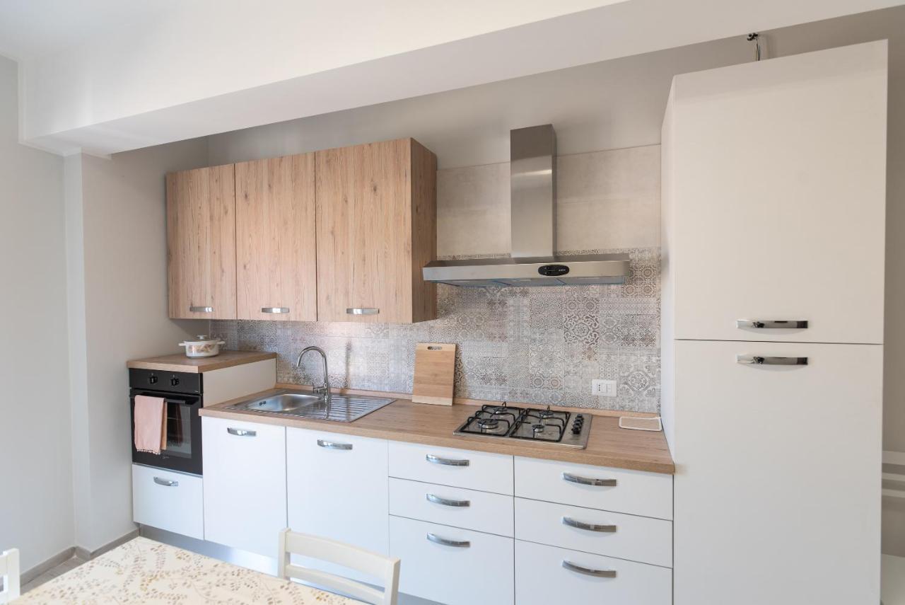 Appartamento Moderno In Centro Citta Sant'Agata di Militello Ngoại thất bức ảnh